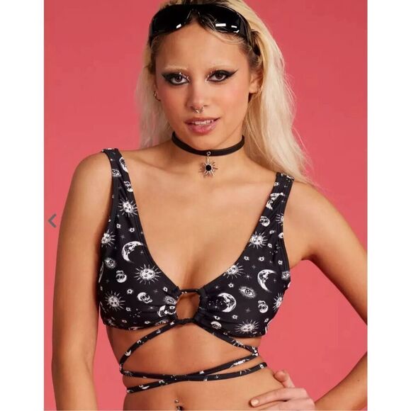 Hot Topic Celestial Skull Triangle Swim Top Black Medium New - Picture 9 of 9